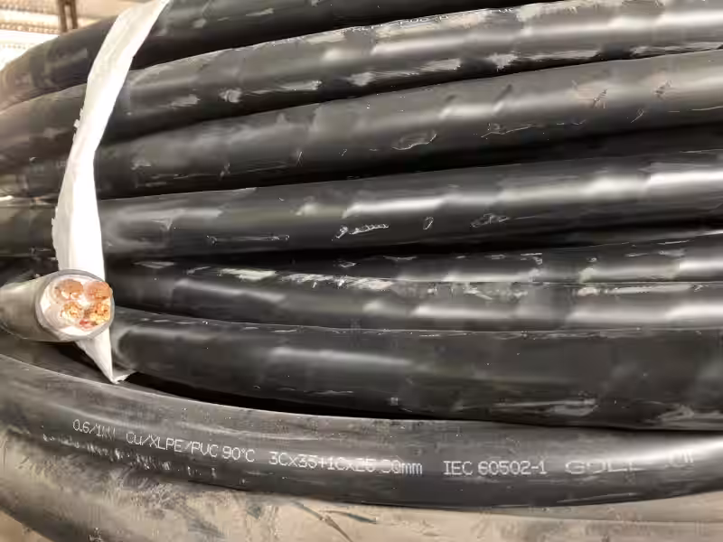 Cáp điện 0.6_1kV Cu_XLPE_PVC 3x35+1x25mm2