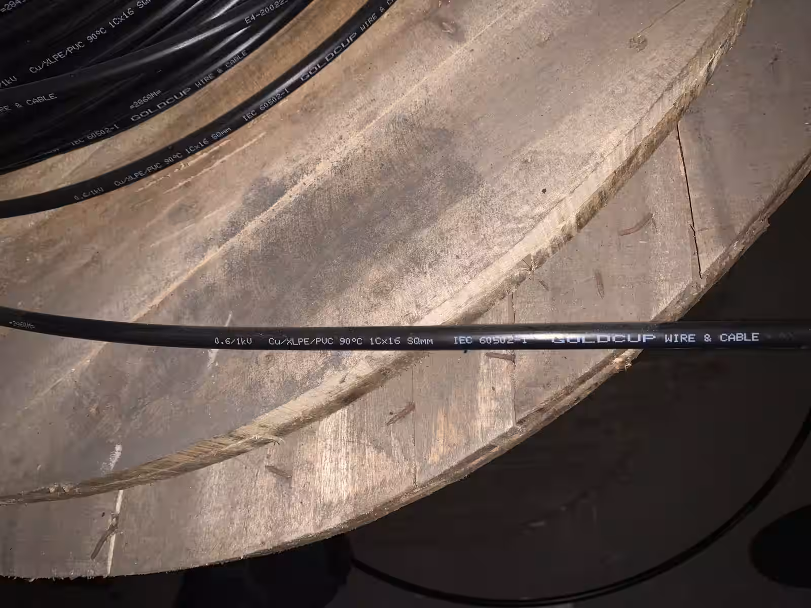 Cáp điện 0.6_1kV Cu_XLPE_PVC 1x16mm2