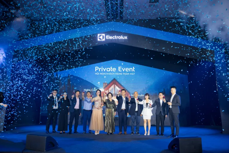 ELECTROLUX
HỘI NGHỊ KHÁCH HÀNG THÂN MẬT – PRIVATE EVENT 2025