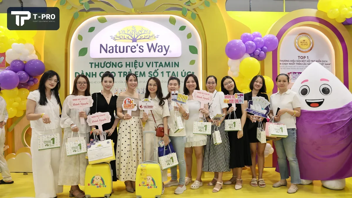 Kh&ocirc;ng gian gian h&agrave;ng triển l&atilde;m thương hiệu do T-PRO triển khai