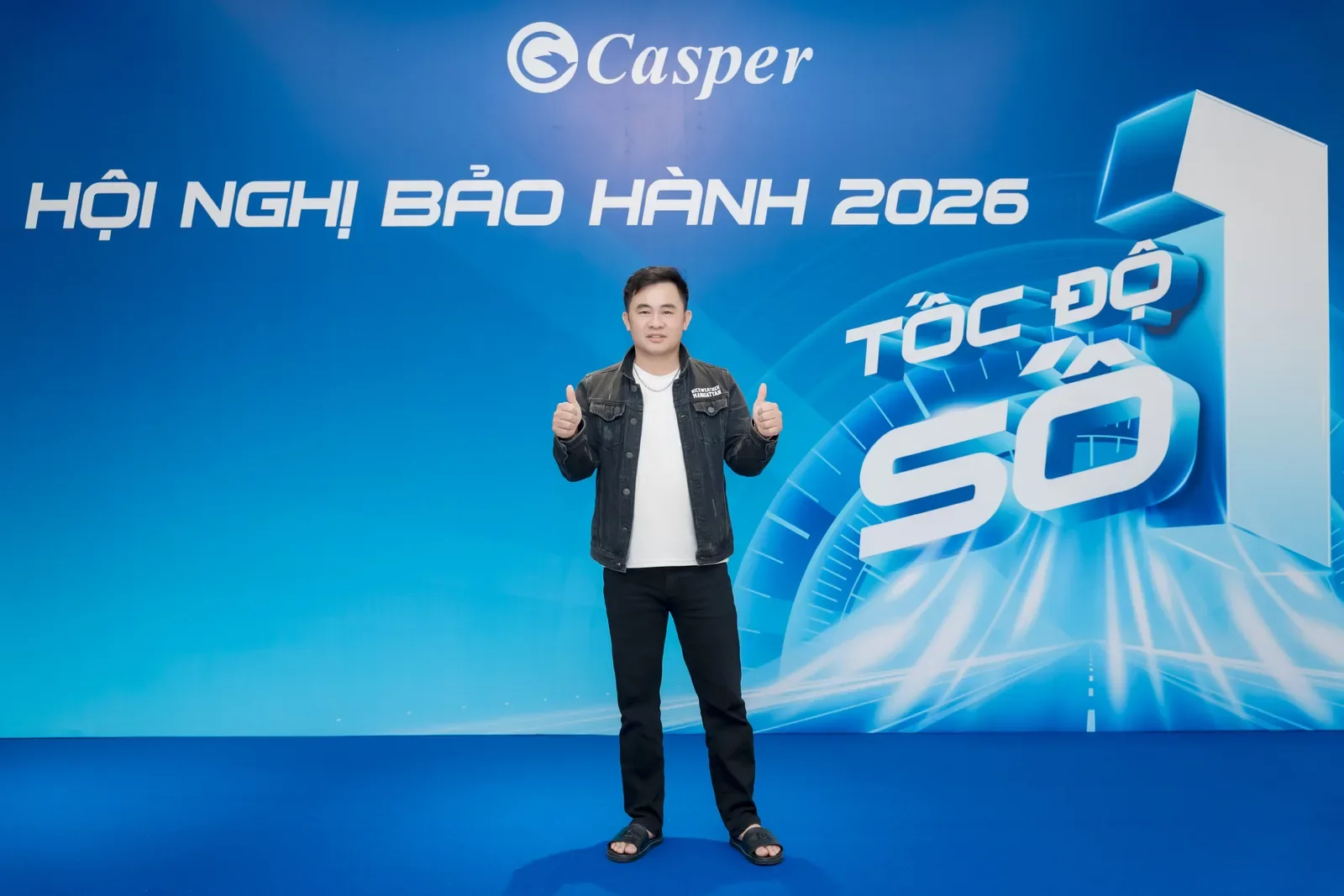 Diễn giả tr&igrave;nh b&agrave;y tại Hội nghị bảo h&agrave;nh Casper 2026 miền Bắc