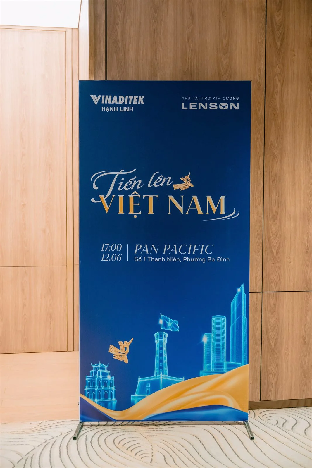 Nhận diện hội nghị NPP Vinaditek Hạnh Linh Tiến lên Việt Nam 2026