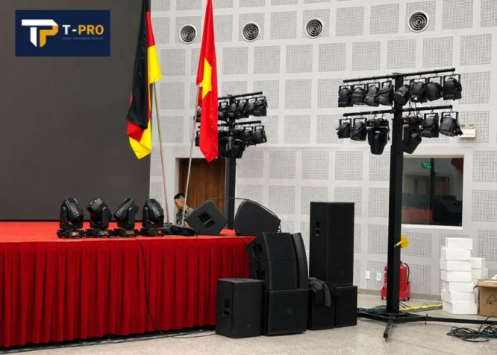 ban-tom-tat-yeu-cau-ky-thuat-am-thanh-anh-sang-day-du-de-nhan-bao-gia-chuan
