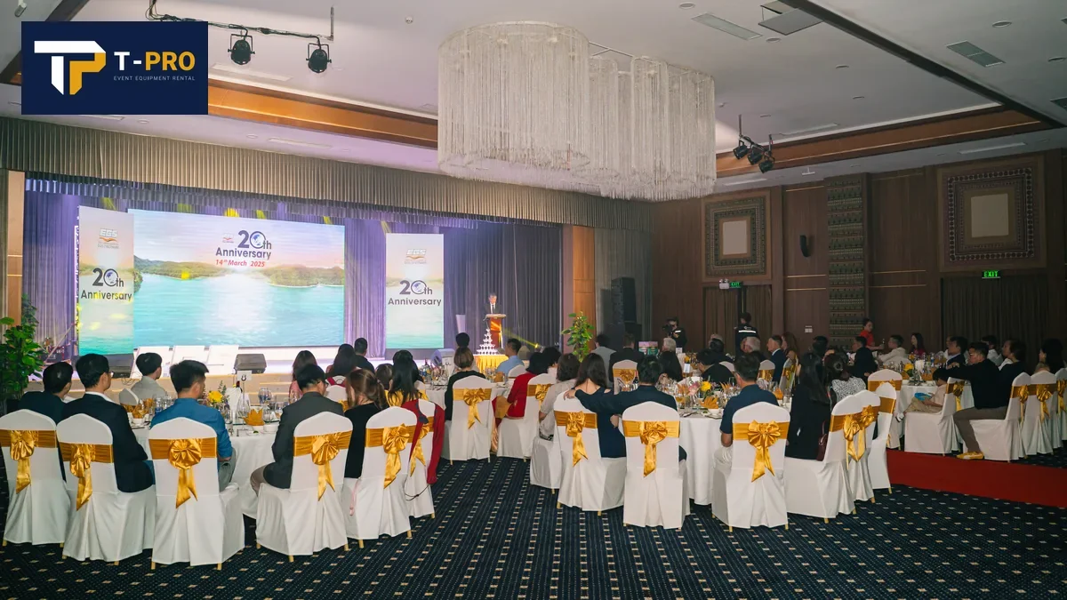 Gala doanh nghiệp quy m&ocirc; h&agrave;ng ngh&igrave;n kh&aacute;ch
