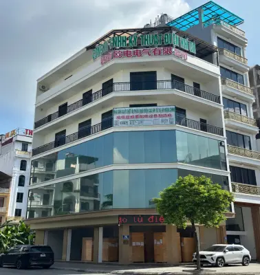 Tuyển dụng